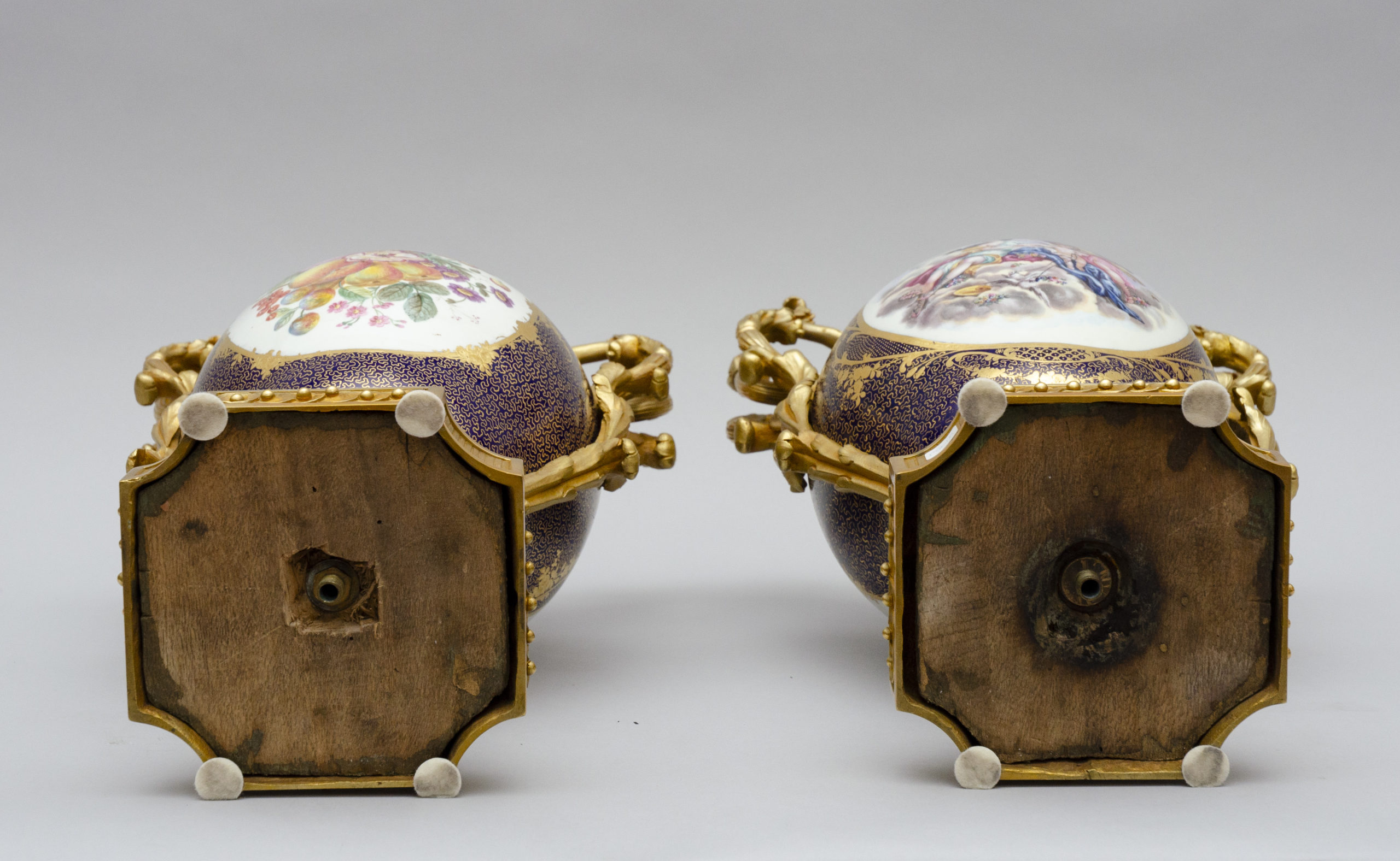 Large Ormolu Sevres style vases with fruit and figures, Paris - Image 15
