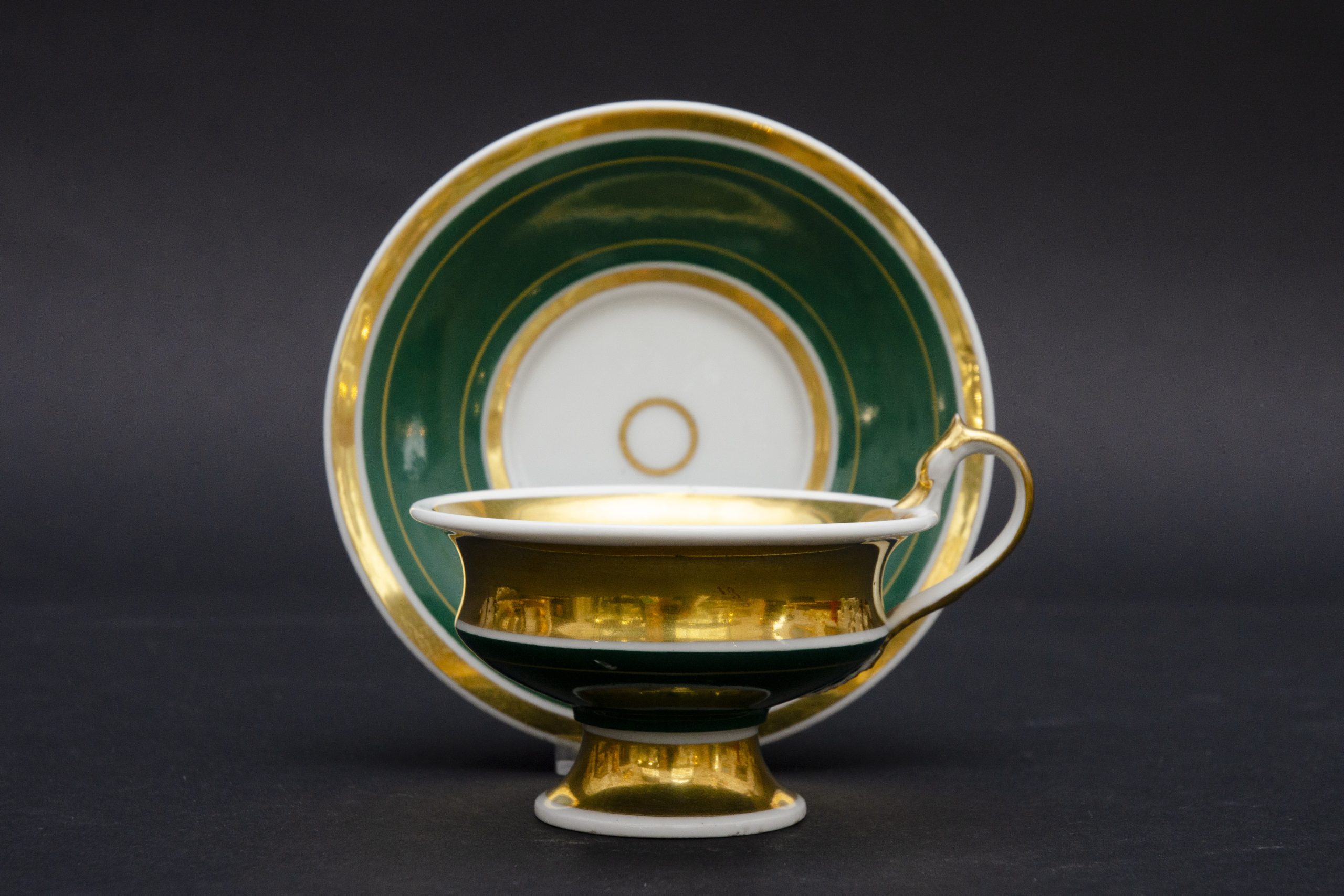 Tasse verte "message d'amitié" et soucoupe, attrib. à Thüringen – Image 3