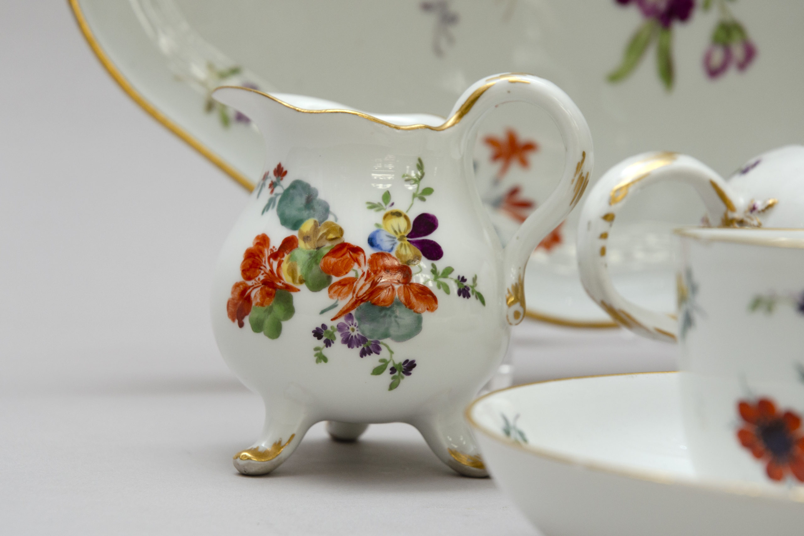 Rare "tete à tête" tea set with flower, Meissen porcelain - Image 7
