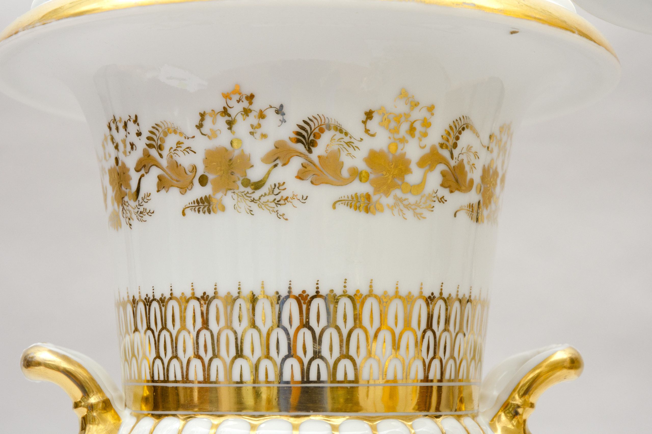 Large crater vases, Brussels porcelain - Image 4