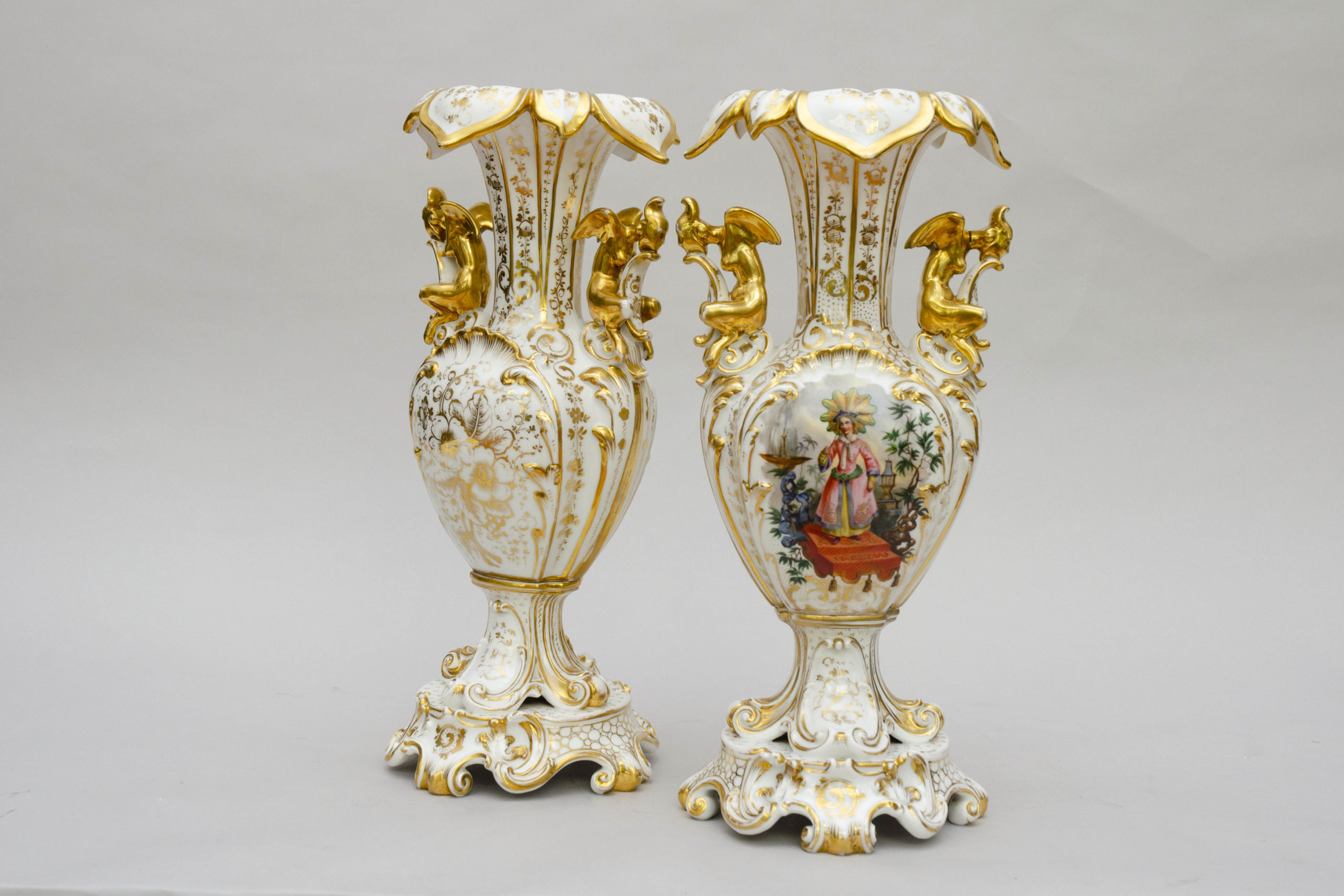 Rare paire de vases aux "Chinoiserie", Paris