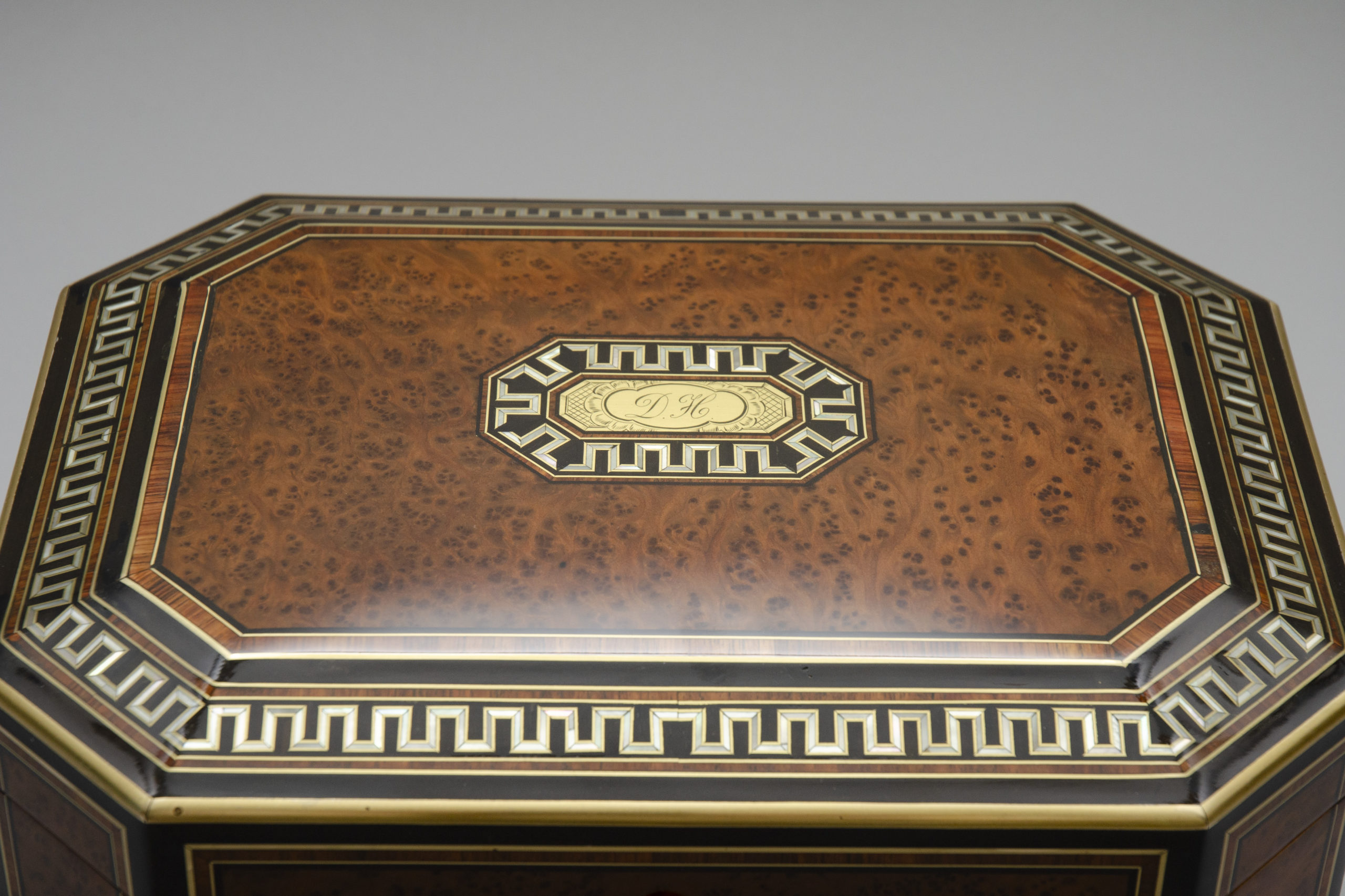 Boîte à bijoux en marqueterie – Image 3