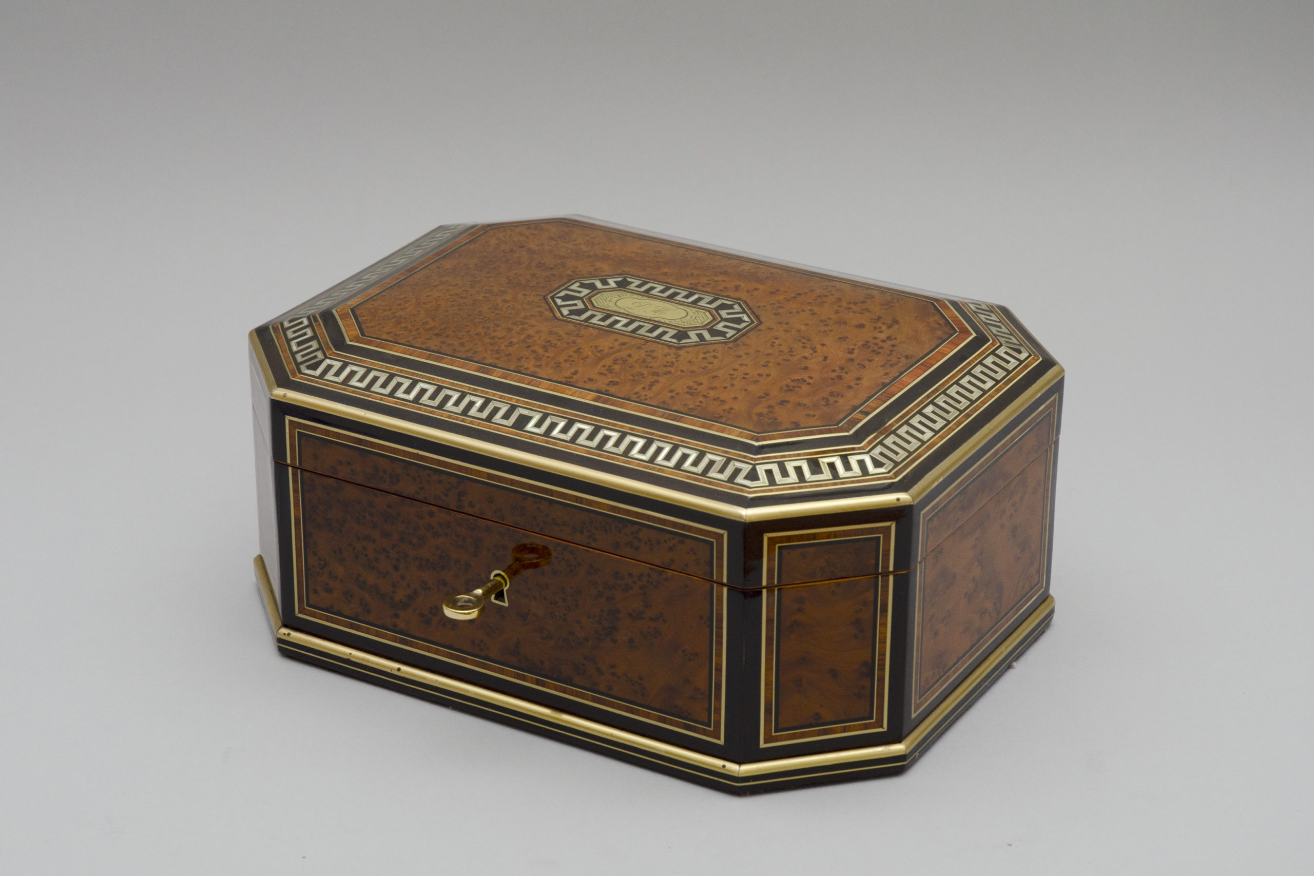 Boîte à bijoux en marqueterie – Image 5
