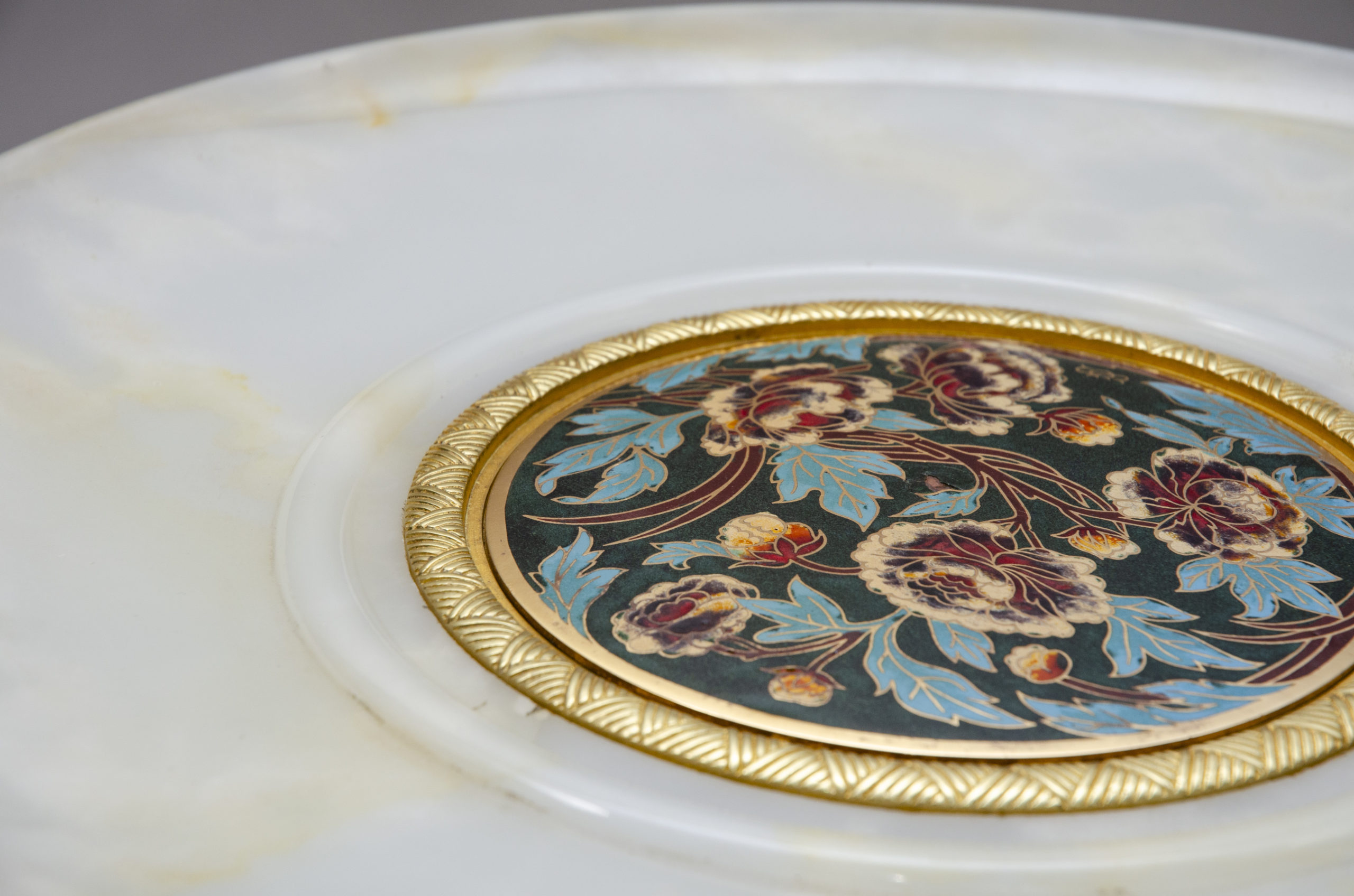 Grande coupe en cloisonné et onyx, Angleterre – Image 4