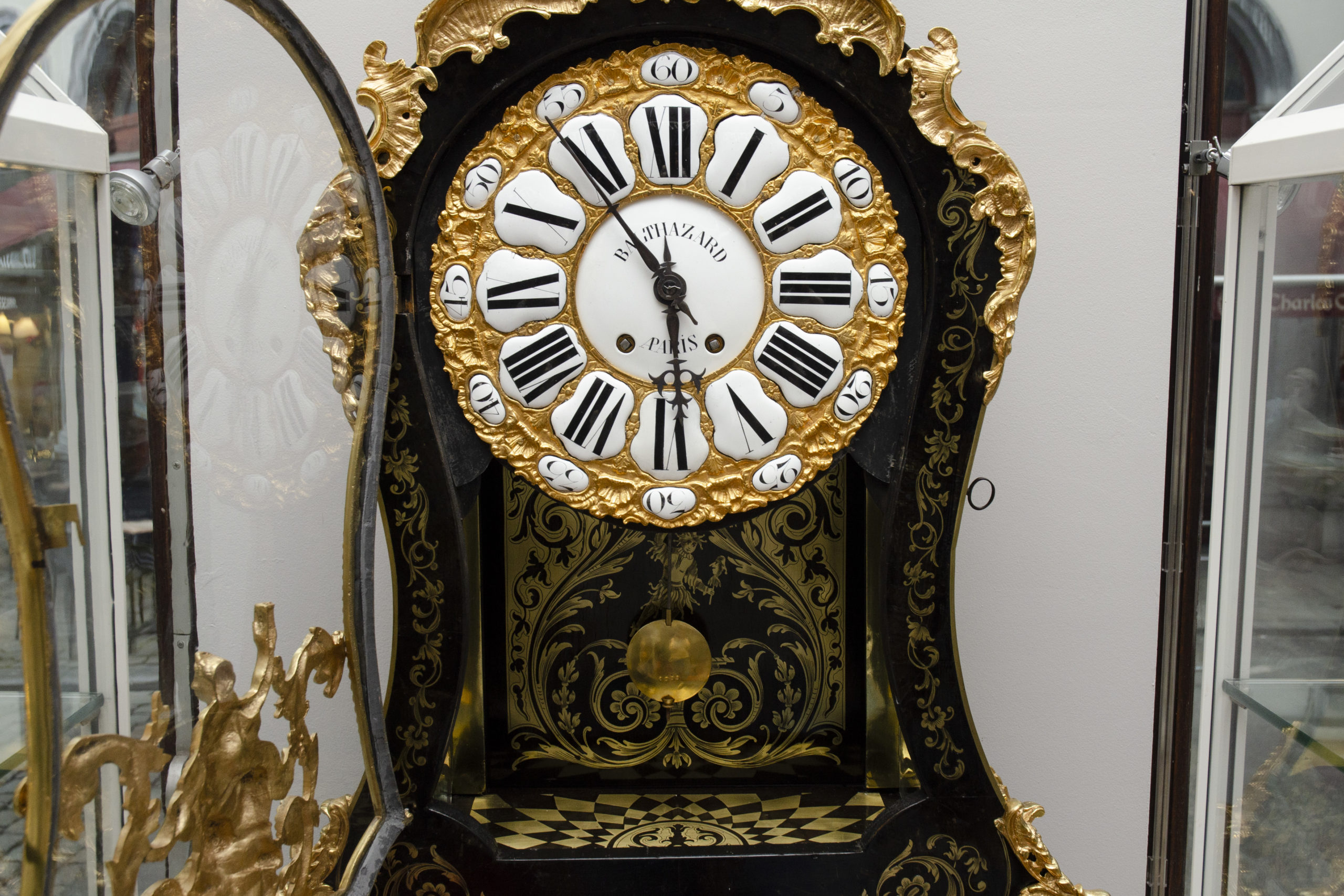 Large Cartel clock with base, Balthazar in Paris - Image 2