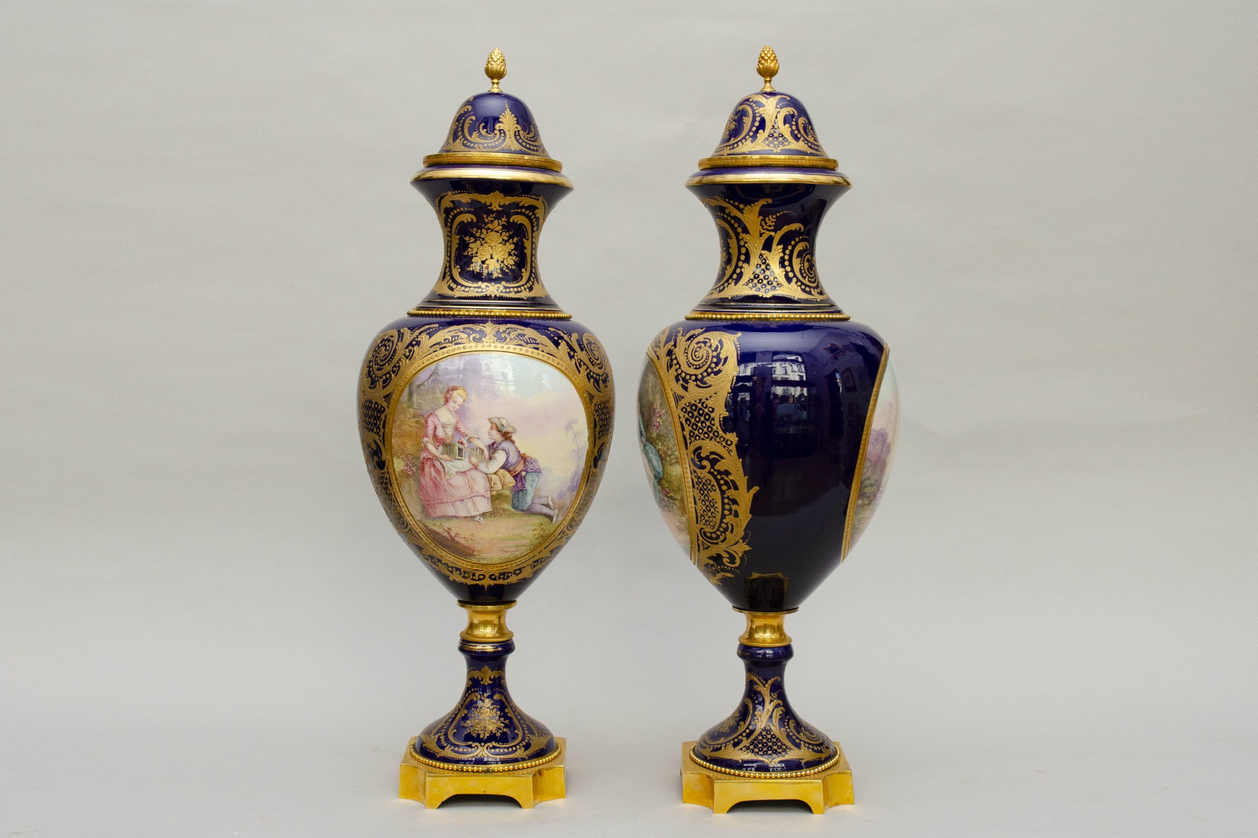 Large Pair Of Baluster Vases Mounted On Bronze, Sèvres Style, Signed Carelle, 19th Century – Image 4