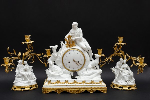 Large bisque table clock "Orpheus charming the animals", Paris - Image 12