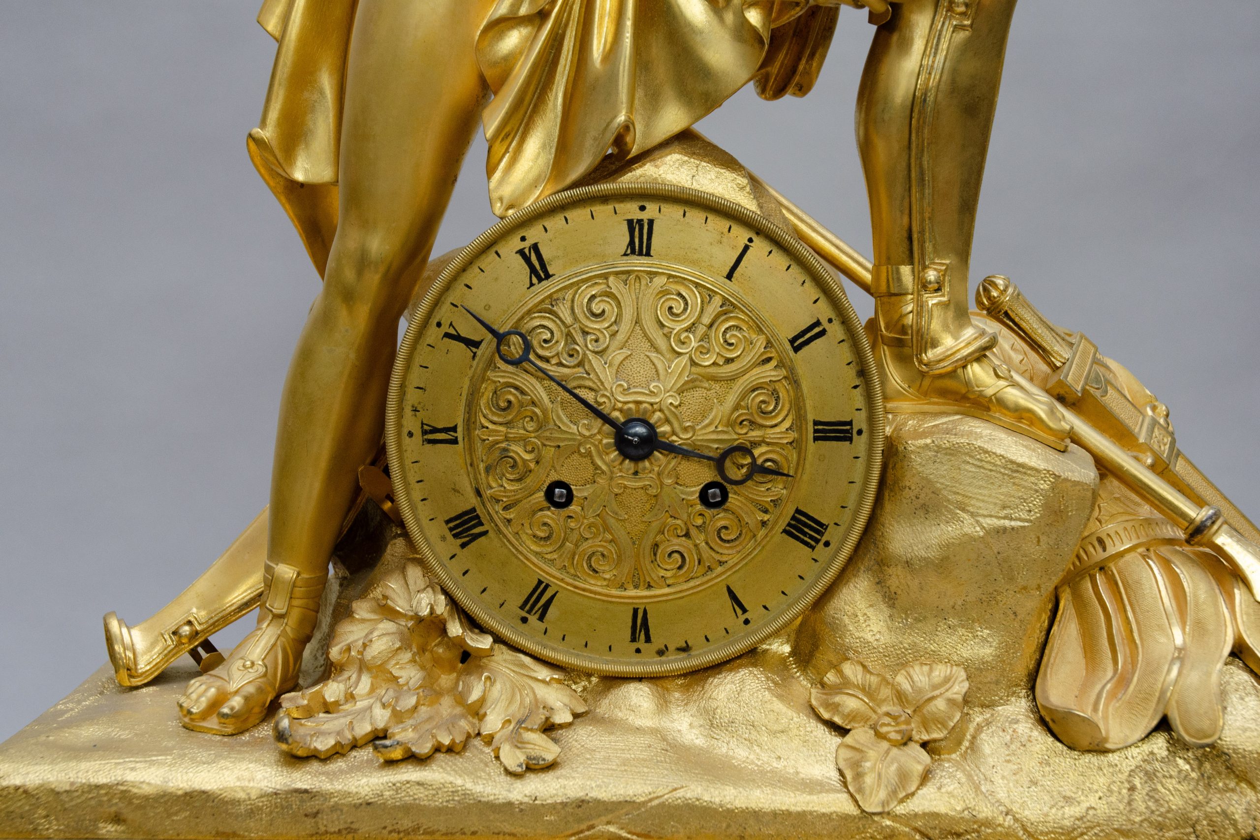 "Achilles" gilt bonze garniture, France - Image 3