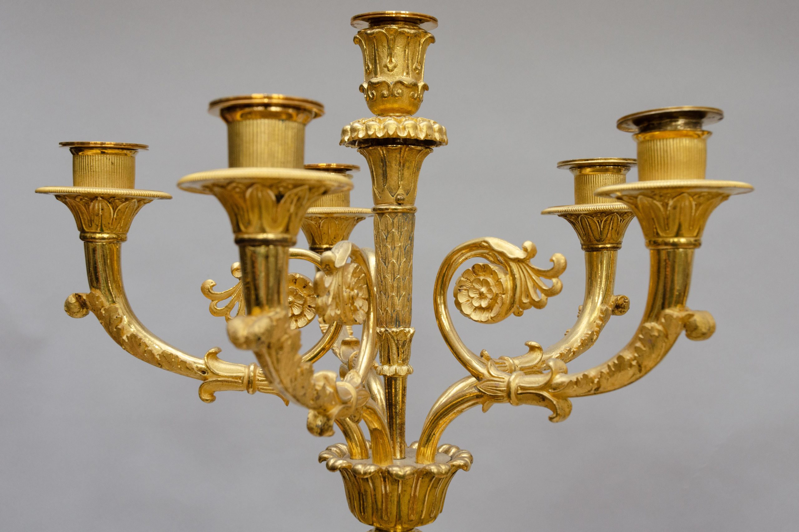 "Achilles" gilt bonze garniture, France - Image 8