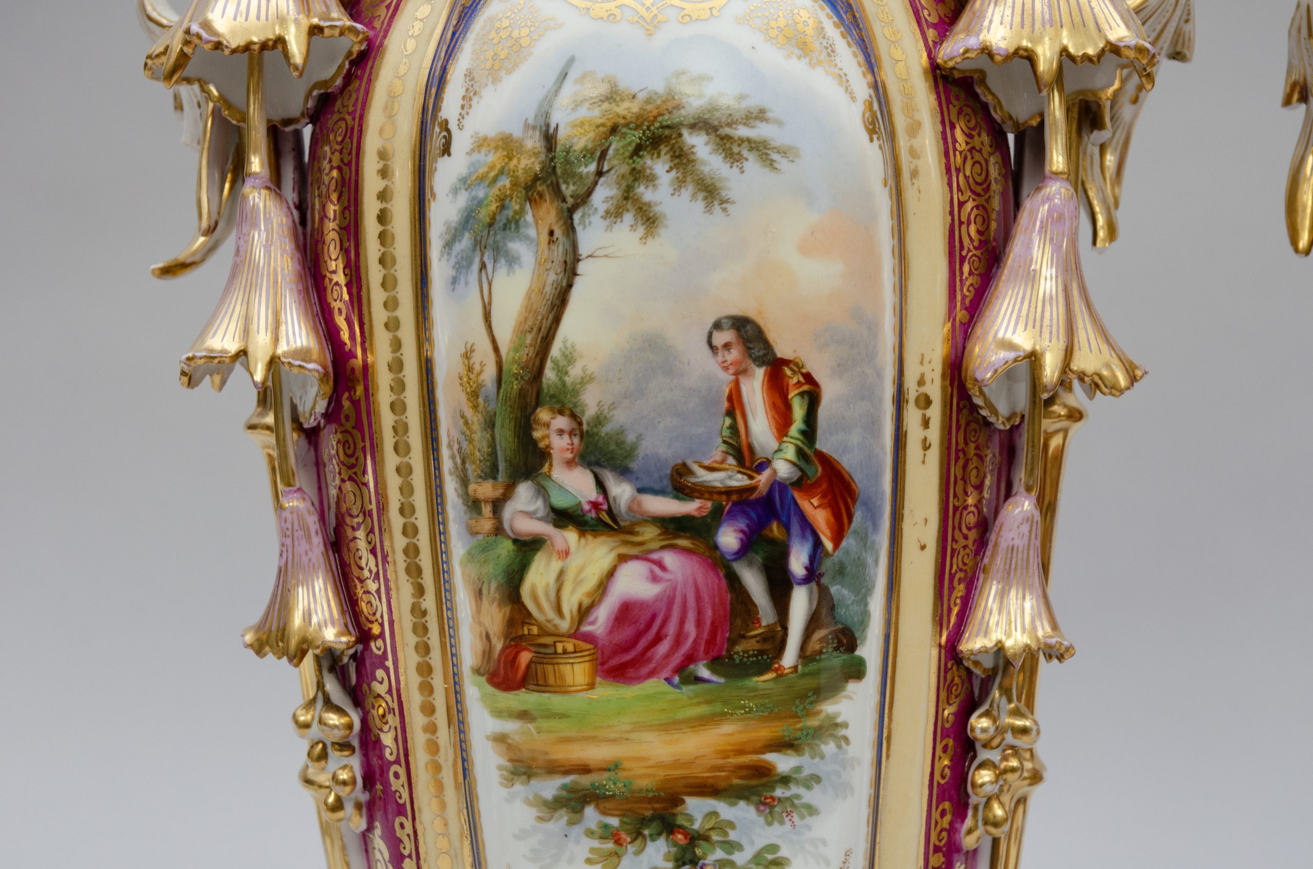 Large porcelain vases, attrib. to Limoges in France - Image 3
