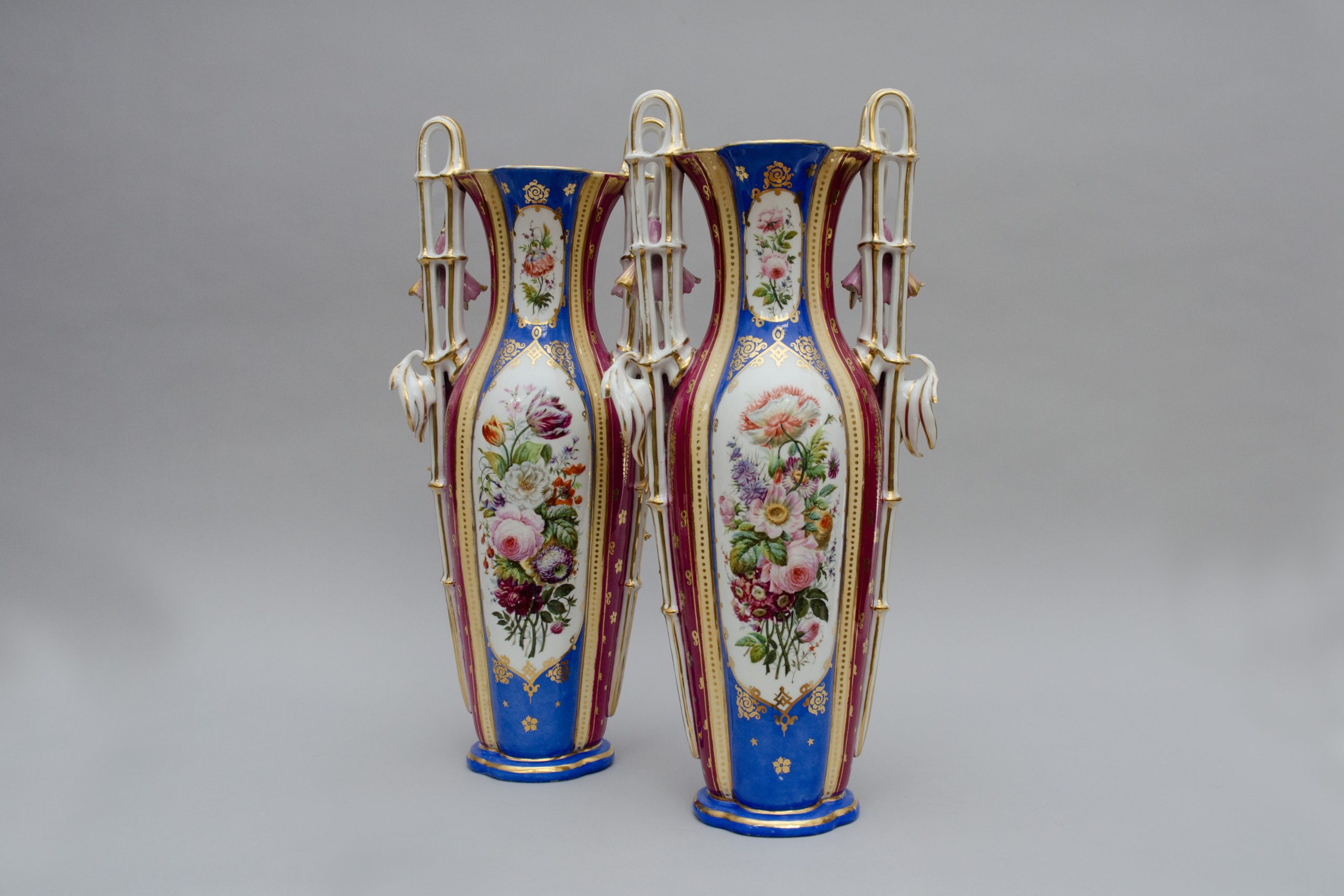 Large porcelain vases, attrib. to Limoges in France