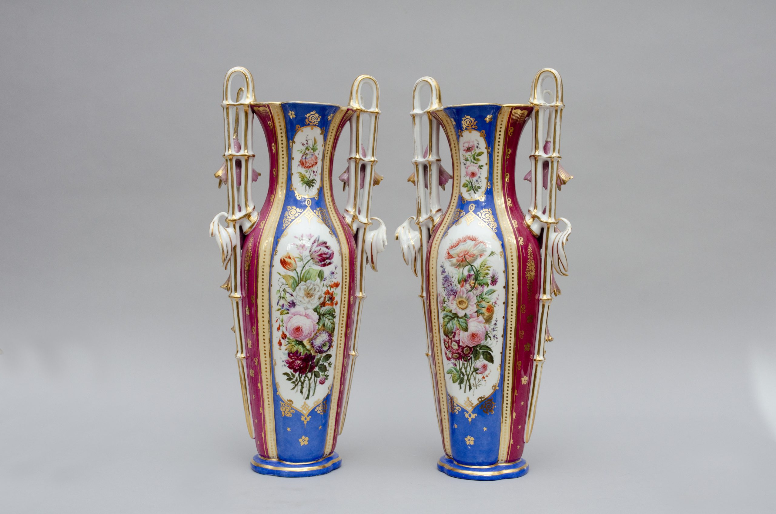 Large porcelain vases, attrib. to Limoges in France - Image 6