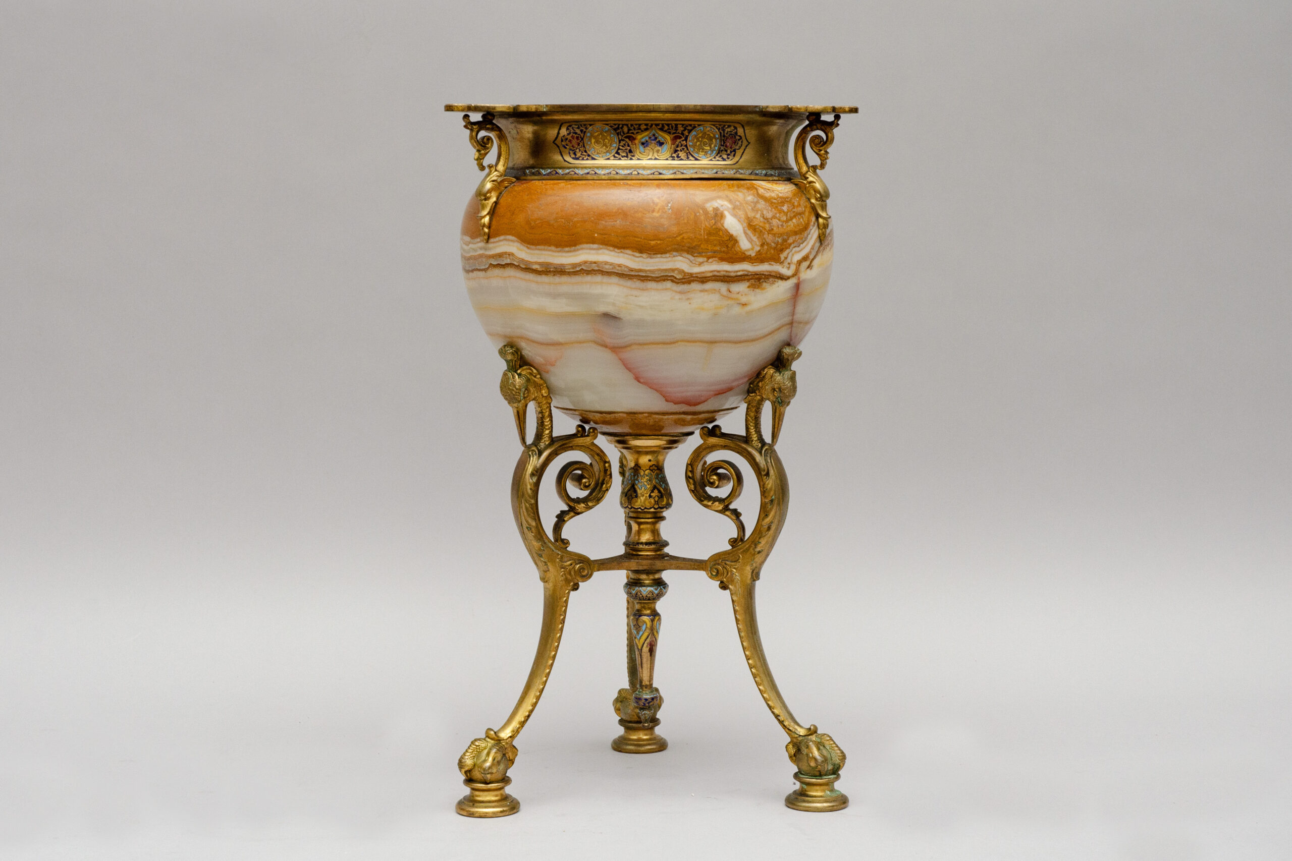 Large urn in onyx and gild bronze, attrib. to Eugène Cornu - Image 9