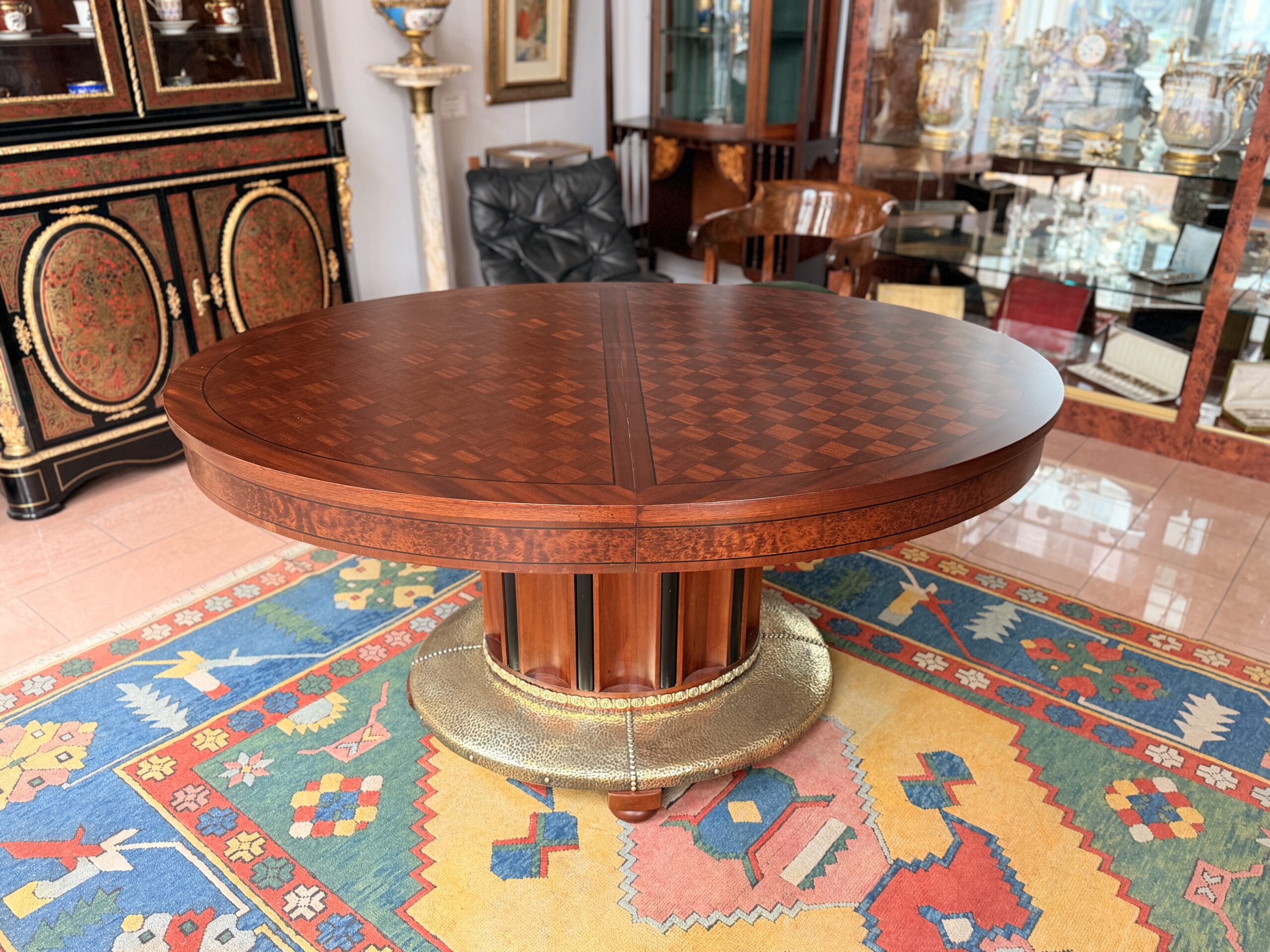 Art Deco dining table, De Coene in Belgium