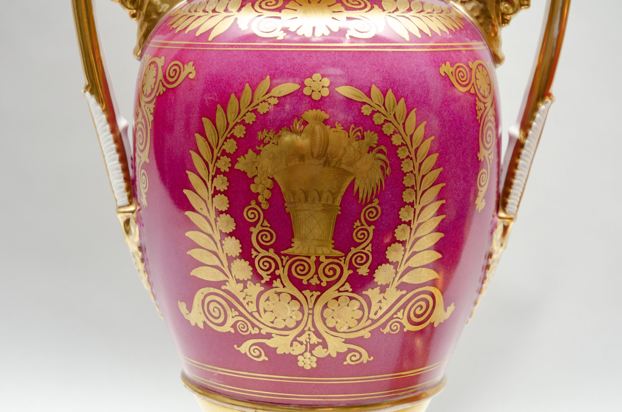 Large pair of vases "Harbours views", attrib. Capodimonte in Naples - Image 10