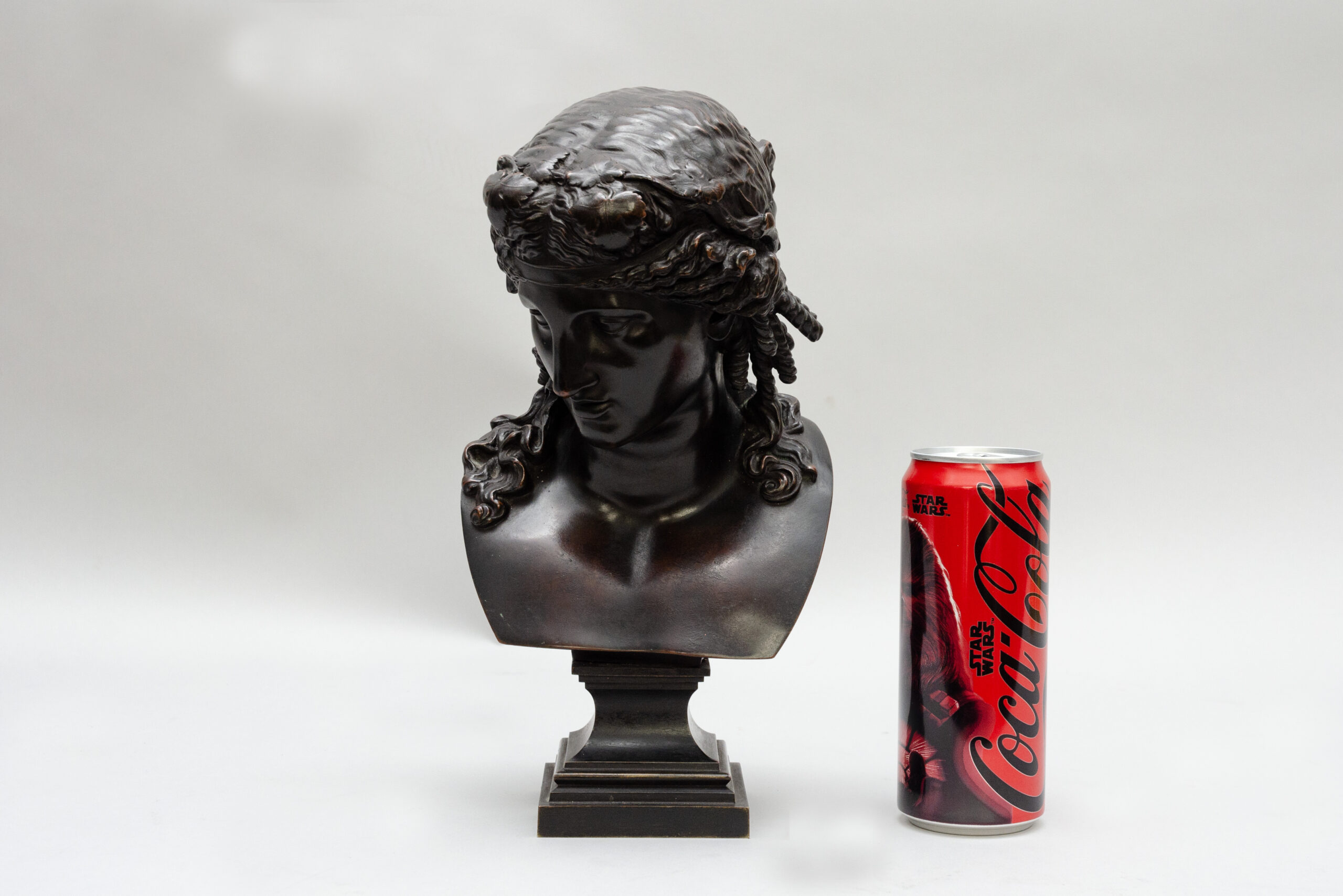 Bronzen buste van Ariadne, gesigneerd "L. Oudry éditeur" - Afbeelding 9