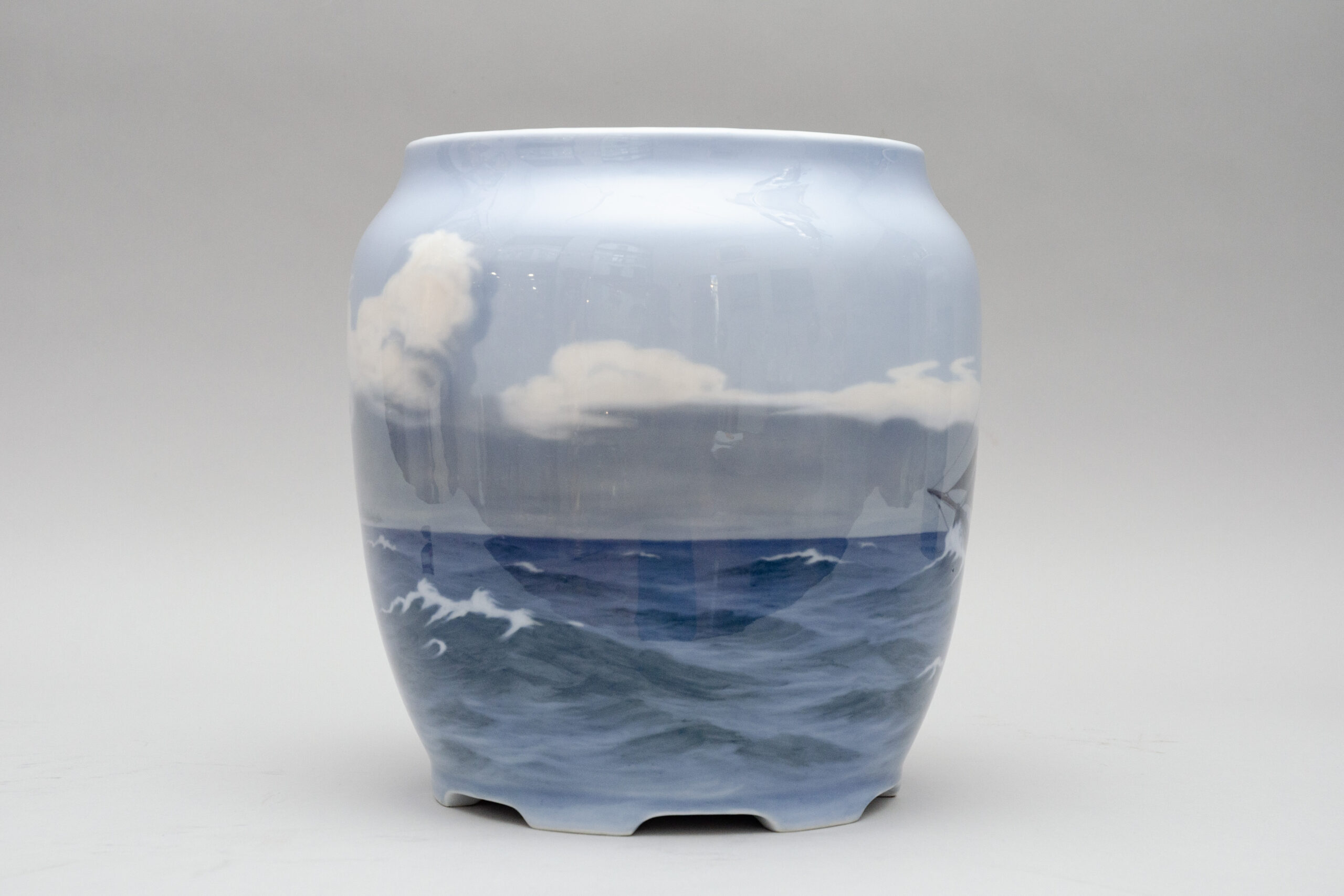 "Seascape" Royal Copenhagen porcelain vases - Image 6