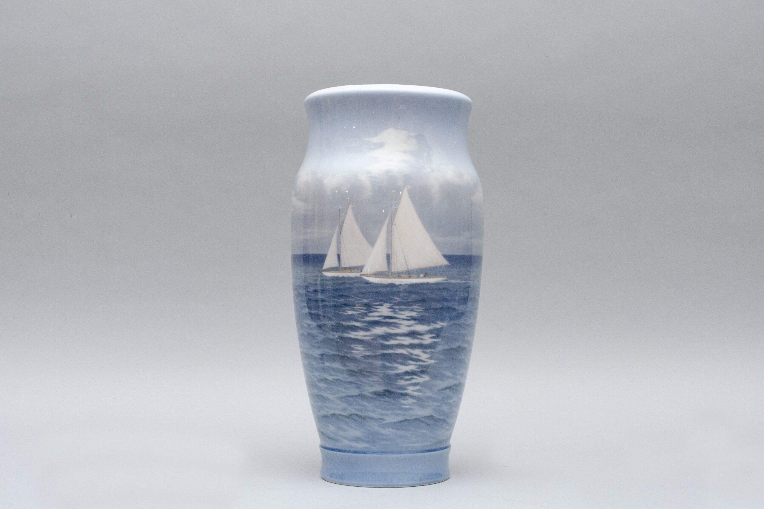 "Seascape" Royal Copenhagen porcelain vases - Image 2