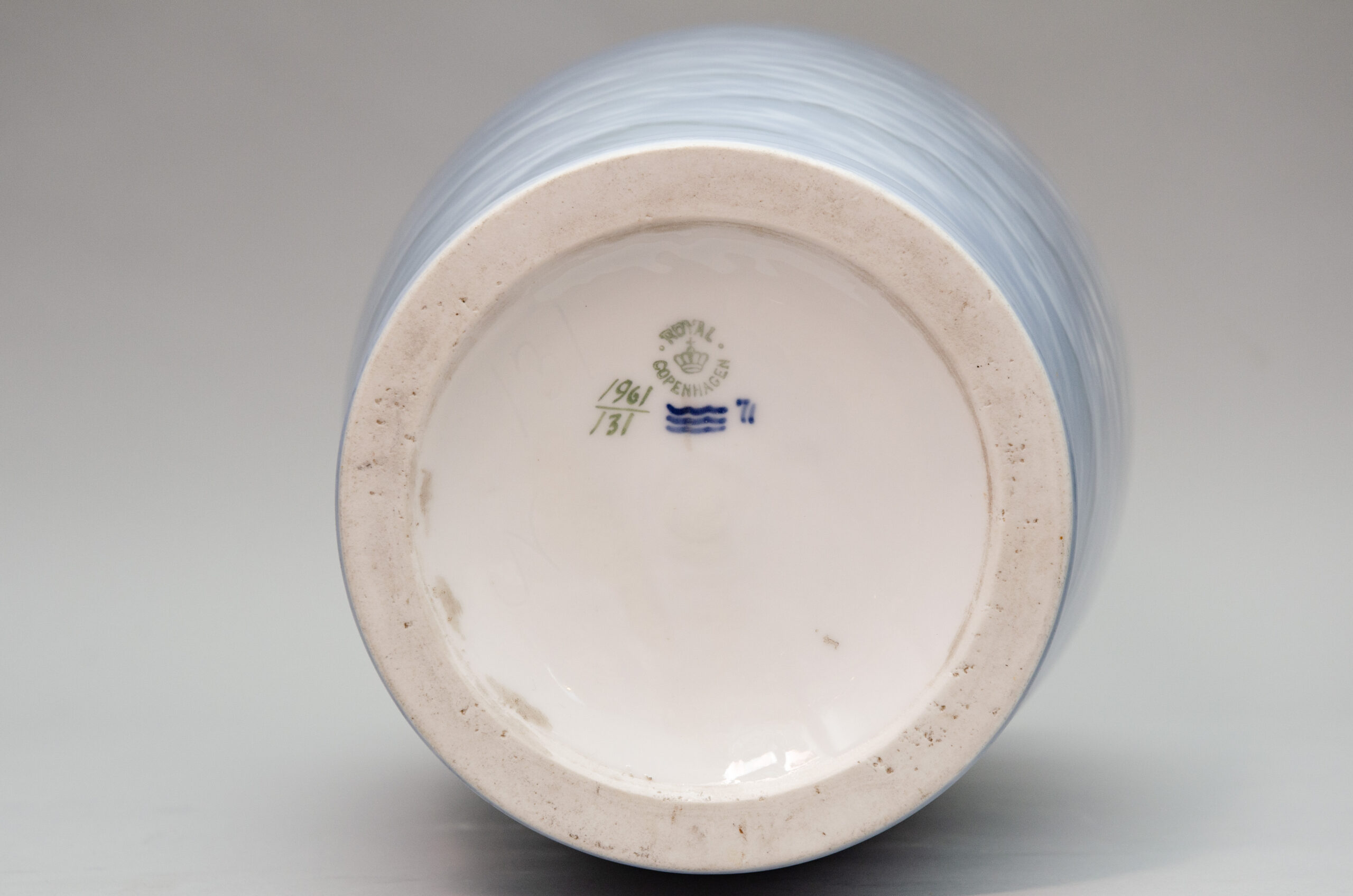 "Seascape" Royal Copenhagen porcelain vases - Image 5