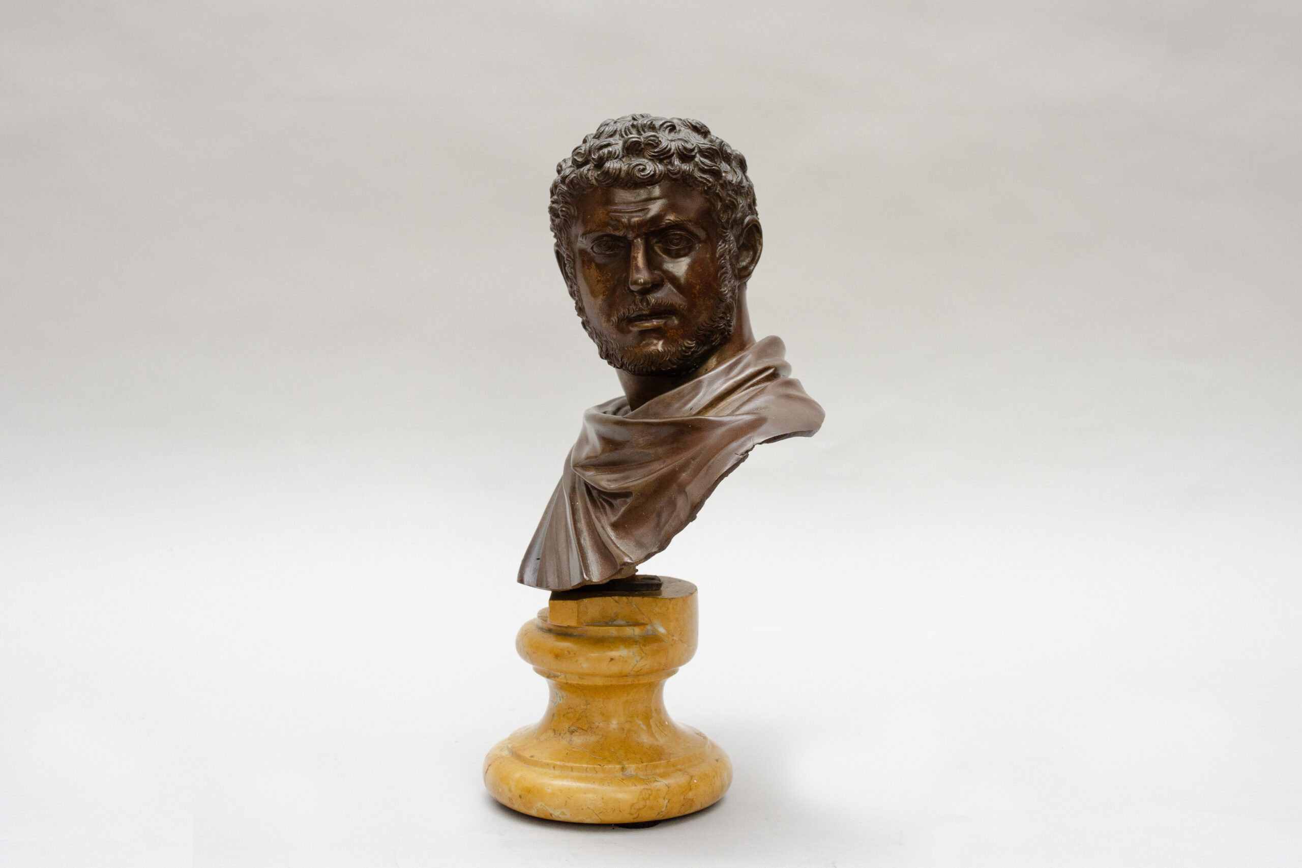 Bronze bust of Emperor Caracalla - Image 4