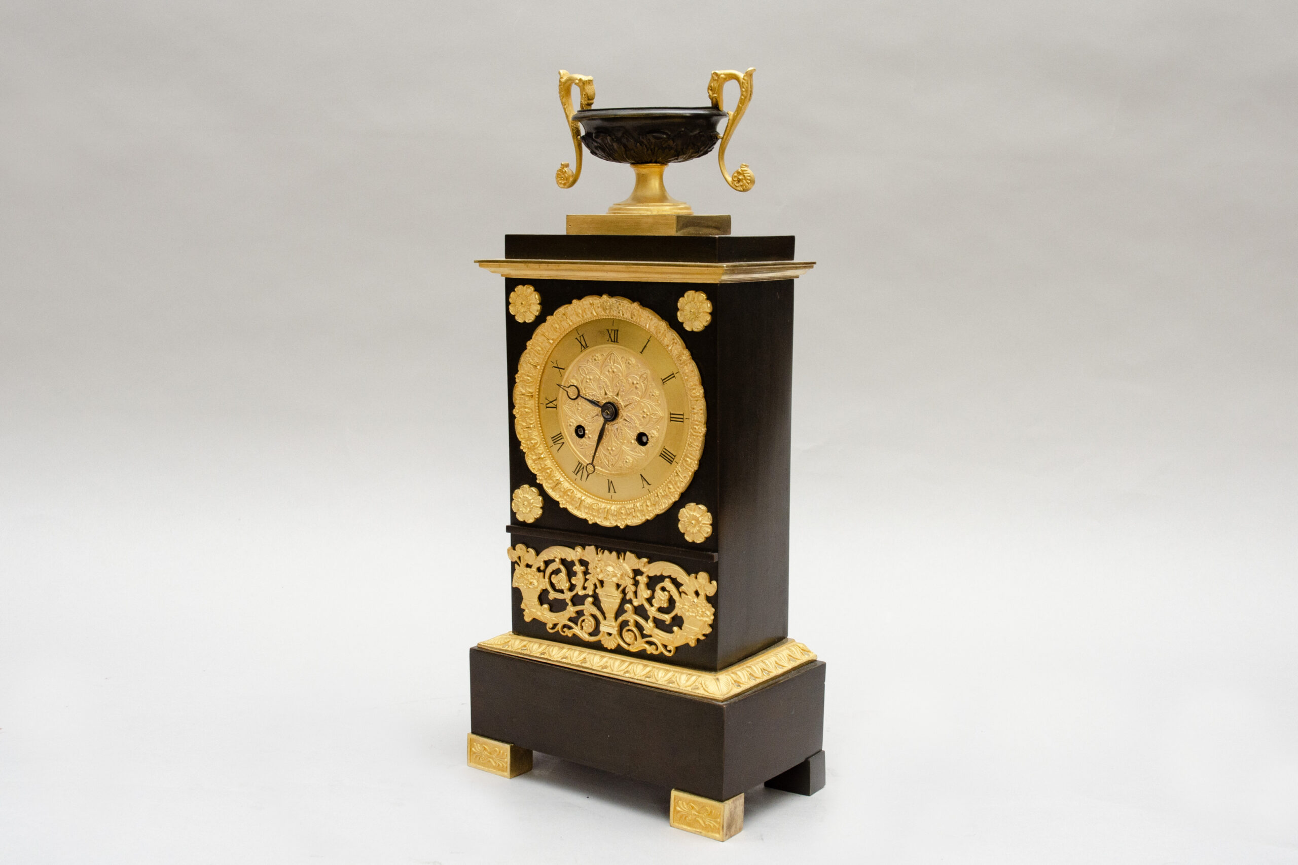 Small bronze clock, attributed to Charles Prosper Leroy - Image 4