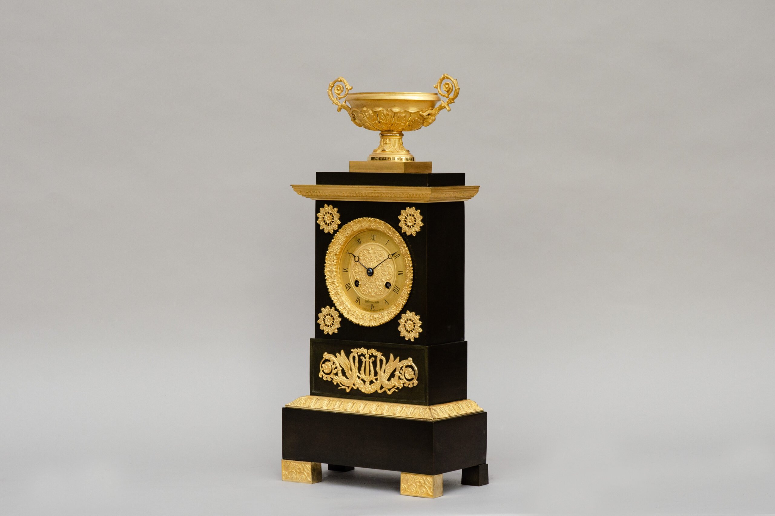 Bronze “Borne” clock, signed Charles Prosper Leroy - Image 5