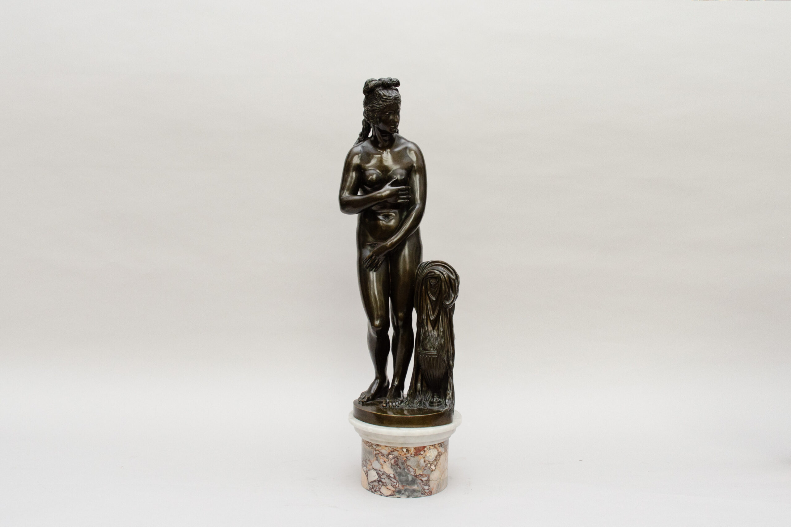 Bronze "Capitoline Venus", Grand Tour sculpture