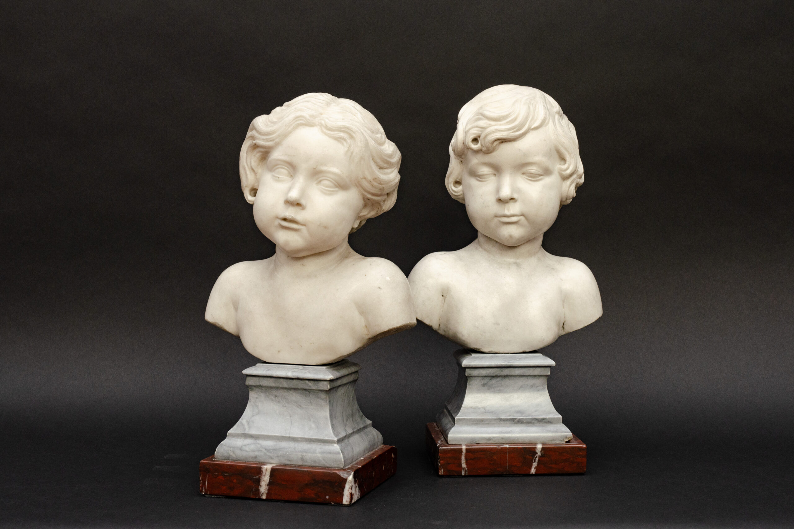 A pair of marble busts of children, circle of Alessandro Algardi (Bologna 1595 – Rome 1654) - Afbeelding 3